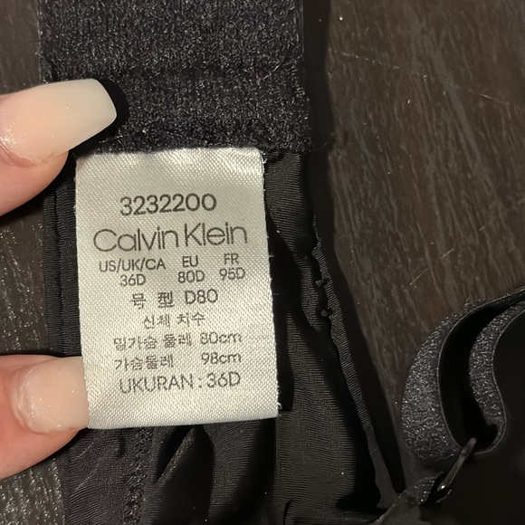 Calvin Klein Bra - Picture 3 of 5